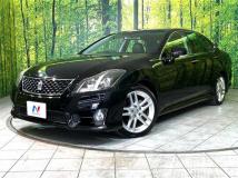 2012 Toyota Crown