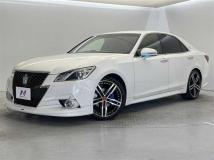 2013 Toyota Crown