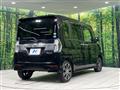 2016 Daihatsu Tanto