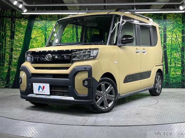 2022 Daihatsu Tanto