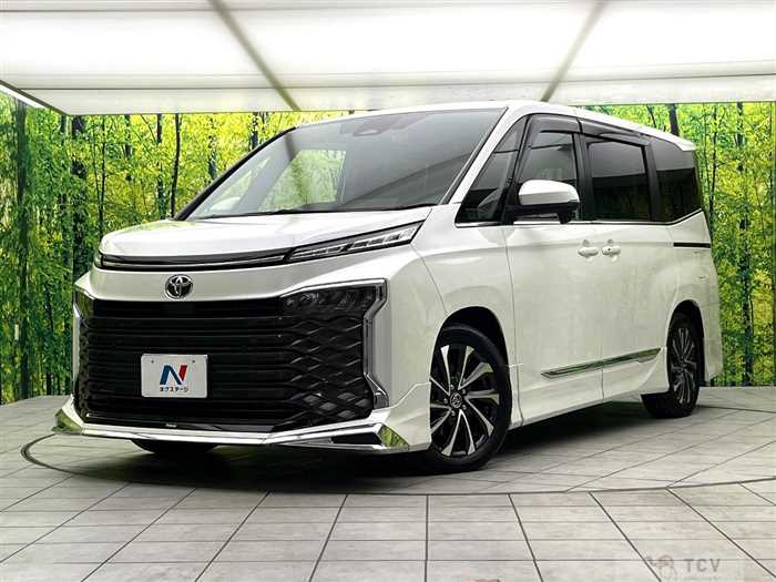 2024 Toyota Voxy