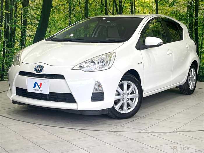 2013 Toyota AQUA