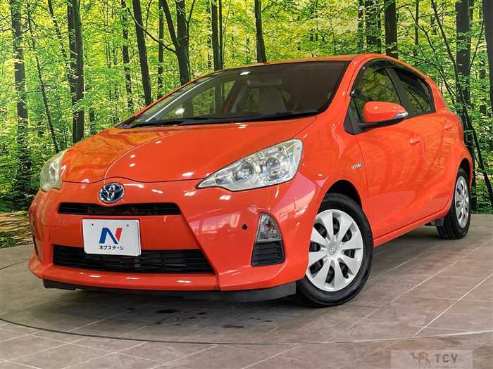 2013 Toyota AQUA