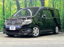2013 Honda Step WGN