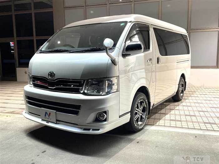 2011 Toyota Hiace Wagon