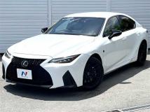 2022 Lexus IS