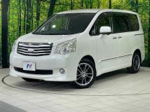 2012 Toyota Noah