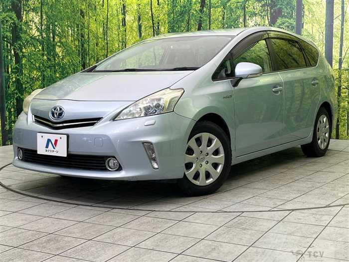 2011 Toyota PRIUS α