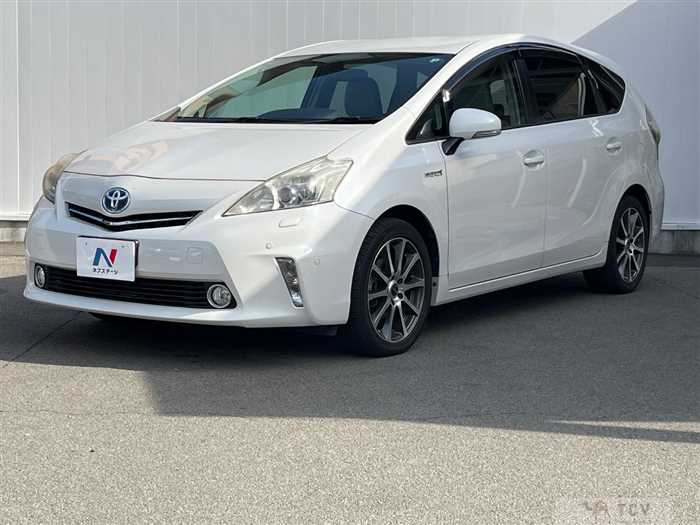 2011 Toyota PRIUS α