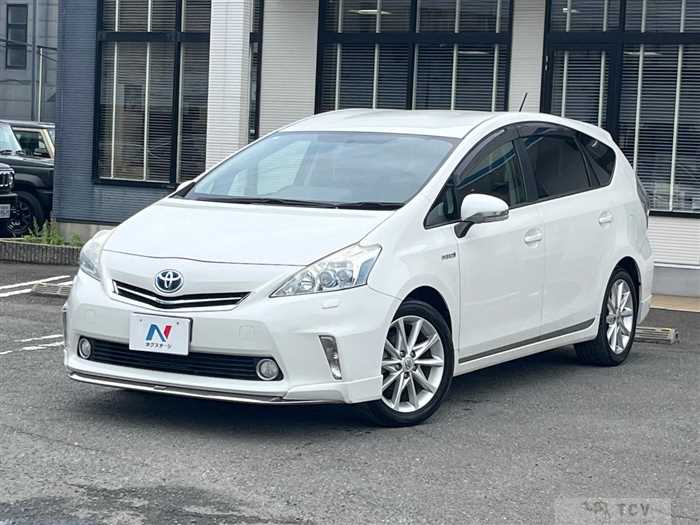 2011 Toyota PRIUS α