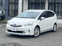 2011 Toyota PRIUS α