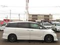2013 Toyota Estima Hybrid