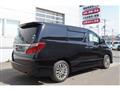 2013 Toyota Alphard G