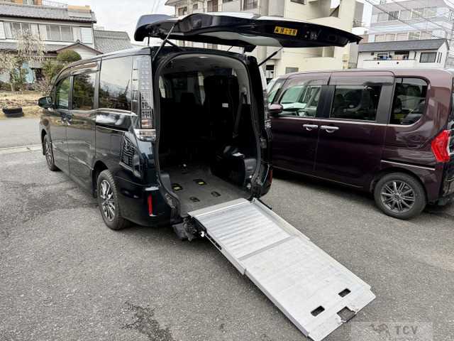 2015 Toyota Voxy