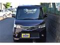 2011 Nissan ROOX
