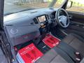 2011 Nissan ROOX