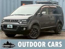 2012 Mitsubishi Delica D5