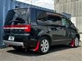 2009 Mitsubishi Delica D5
