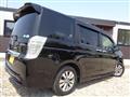 2013 Honda Step WGN