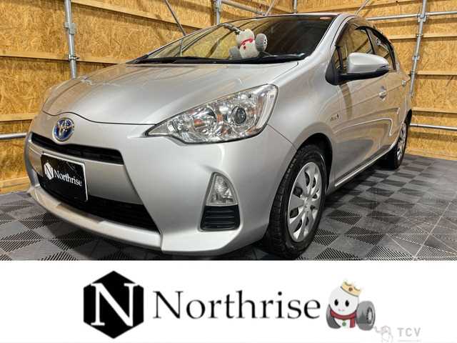2013 Toyota AQUA