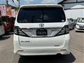 2012 Toyota Vellfire