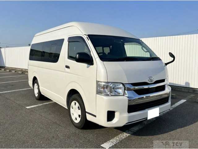 2023 Toyota Hiace Wagon