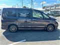 2012 Nissan Serena