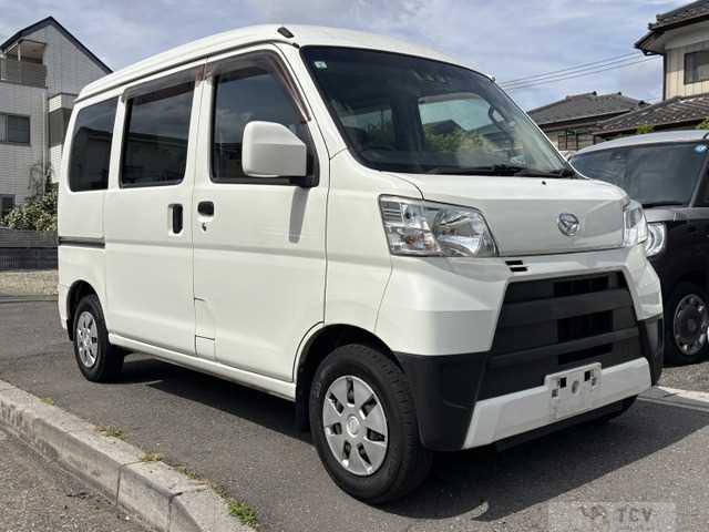 2018 Daihatsu Hijet Cargo
