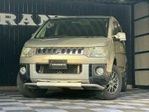 2007 Mitsubishi Delica D5