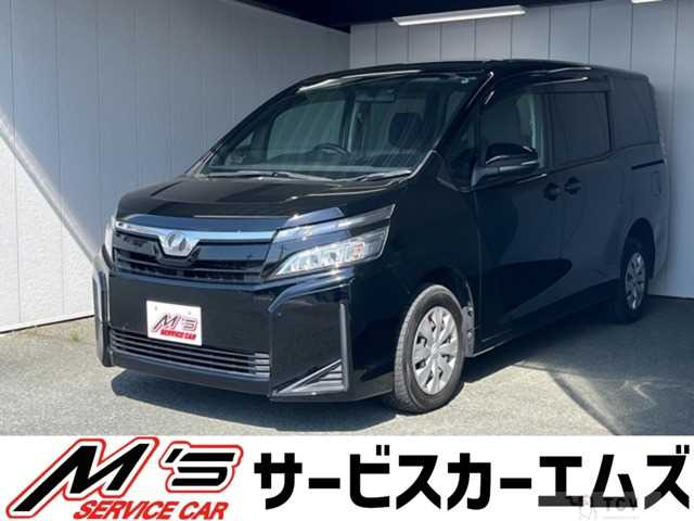 2017 Toyota Voxy