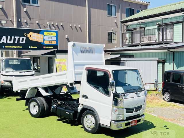 2012 Mitsubishi Canter