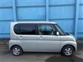 2010 Daihatsu Tanto