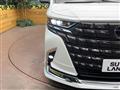 2025 Toyota Alphard Hybrid