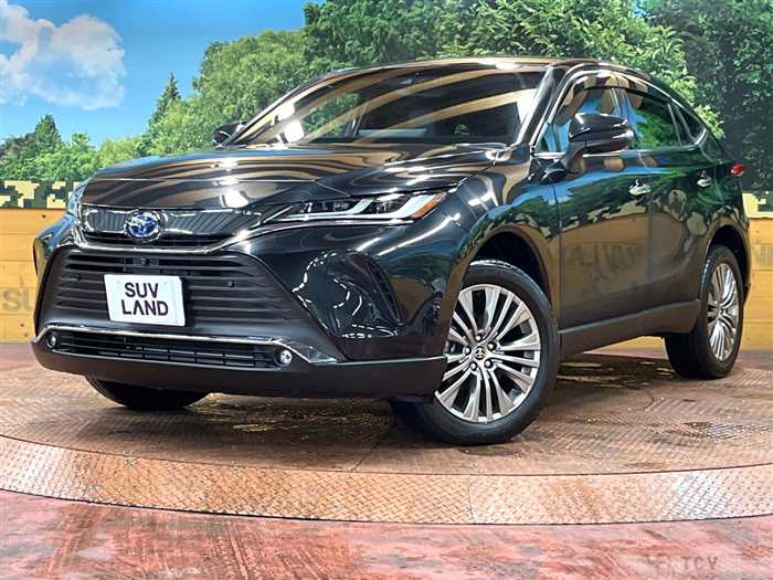 2022 Toyota Harrier Hybrid