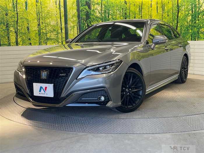 2022 Toyota Crown Hybrid