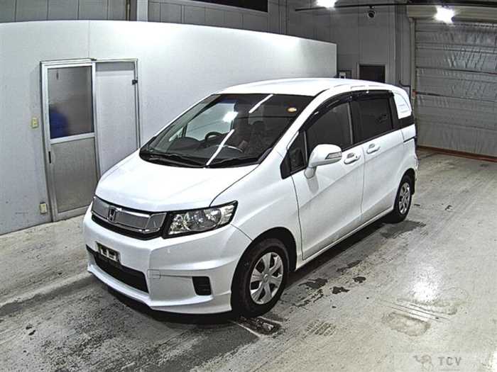 2016 Honda Freed Spike