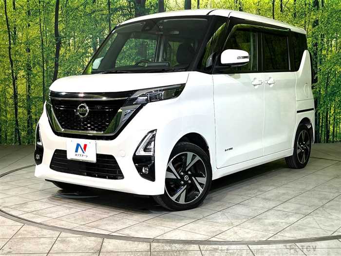 2023 Nissan ROOX