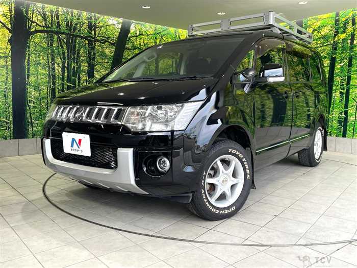 2013 Mitsubishi Delica D5
