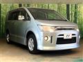 2012 Mitsubishi Delica D5