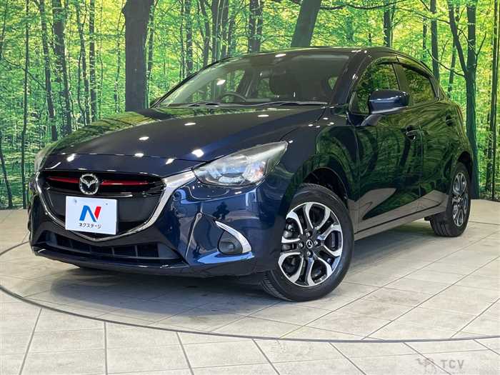 2017 Mazda Demio