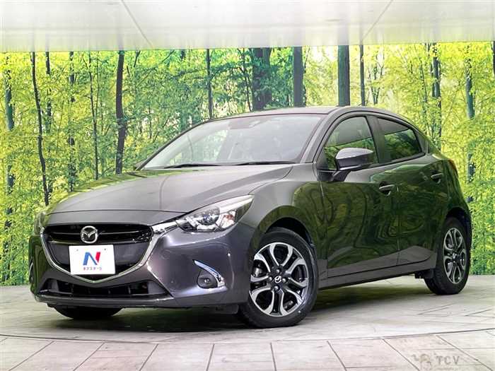 2017 Mazda Demio