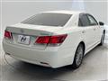 2016 Toyota Crown