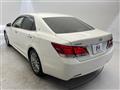 2016 Toyota Crown