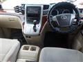 2010 Toyota Alphard G
