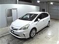 2013 Toyota PRIUS α