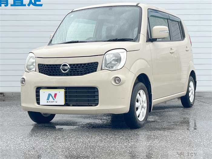 2013 Nissan Moco