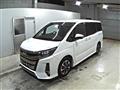 2017 Toyota Noah