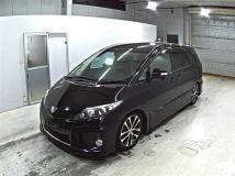 2013 Toyota Estima
