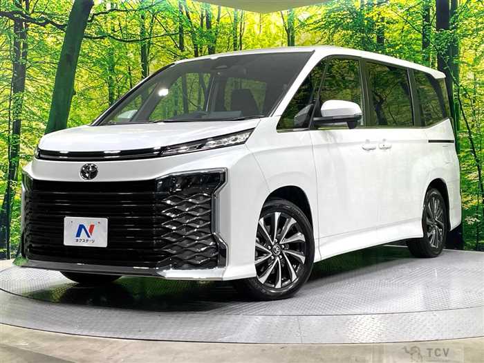2025 Toyota Voxy