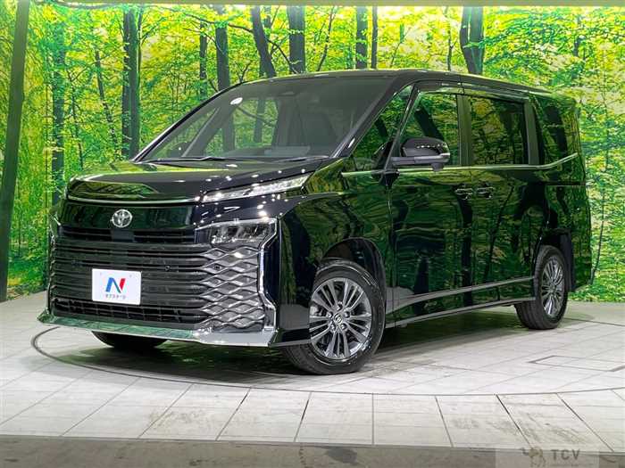 2024 Toyota Voxy